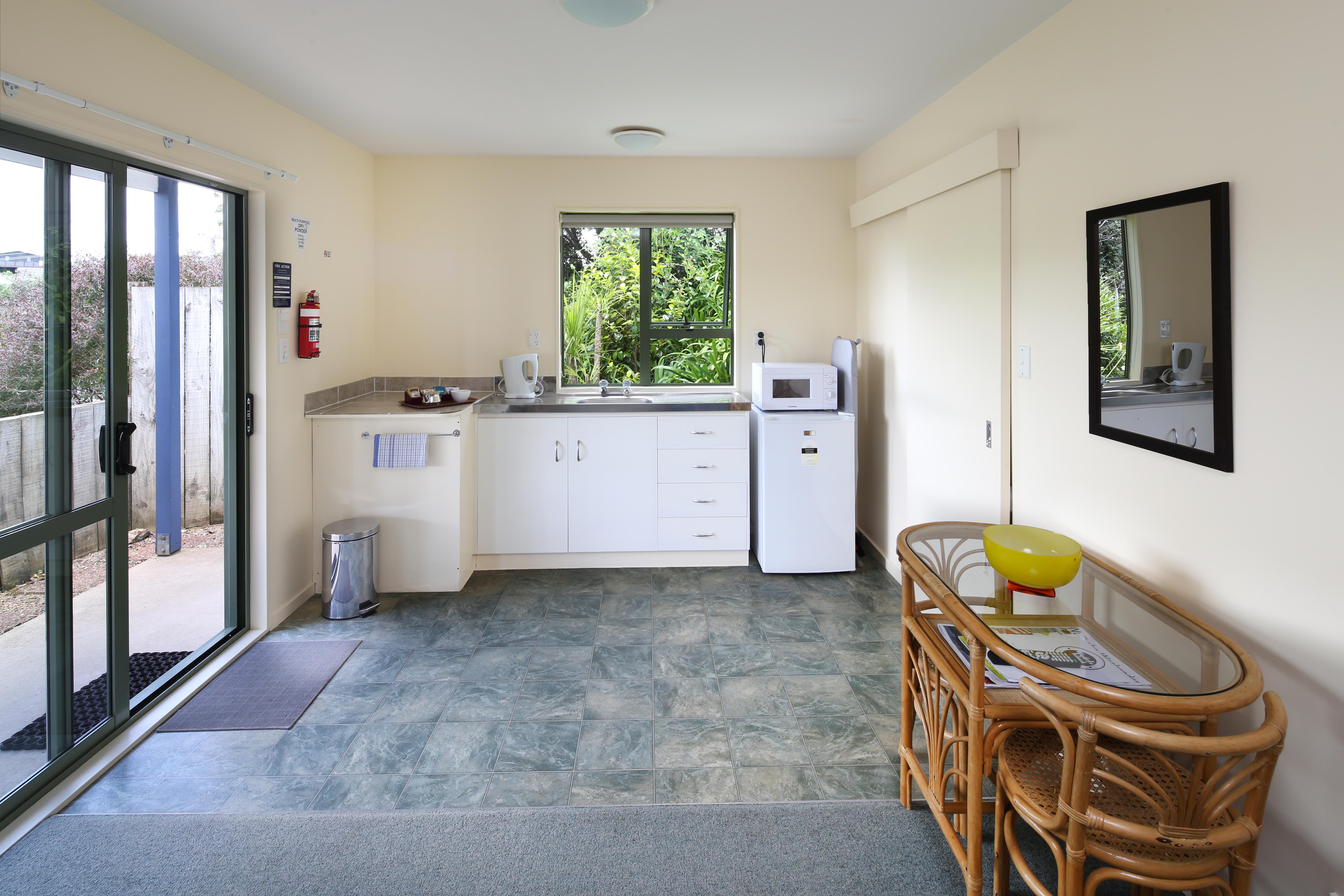 Waiheke Island Motel Ostend Екстериор снимка