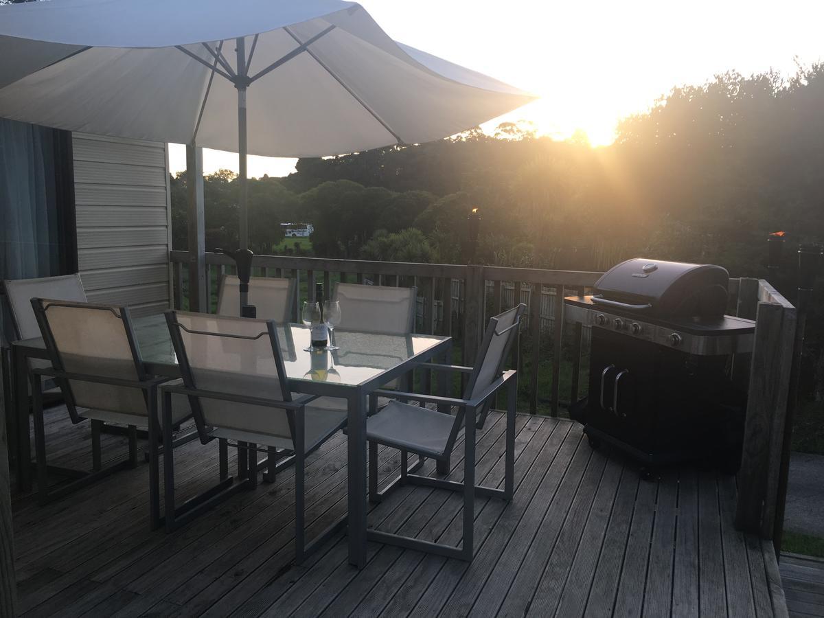 Waiheke Island Motel Ostend Екстериор снимка