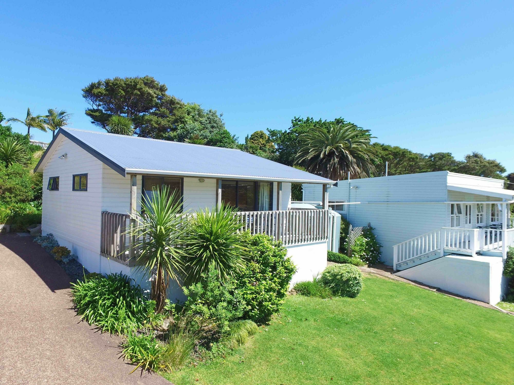 Waiheke Island Motel Ostend Екстериор снимка