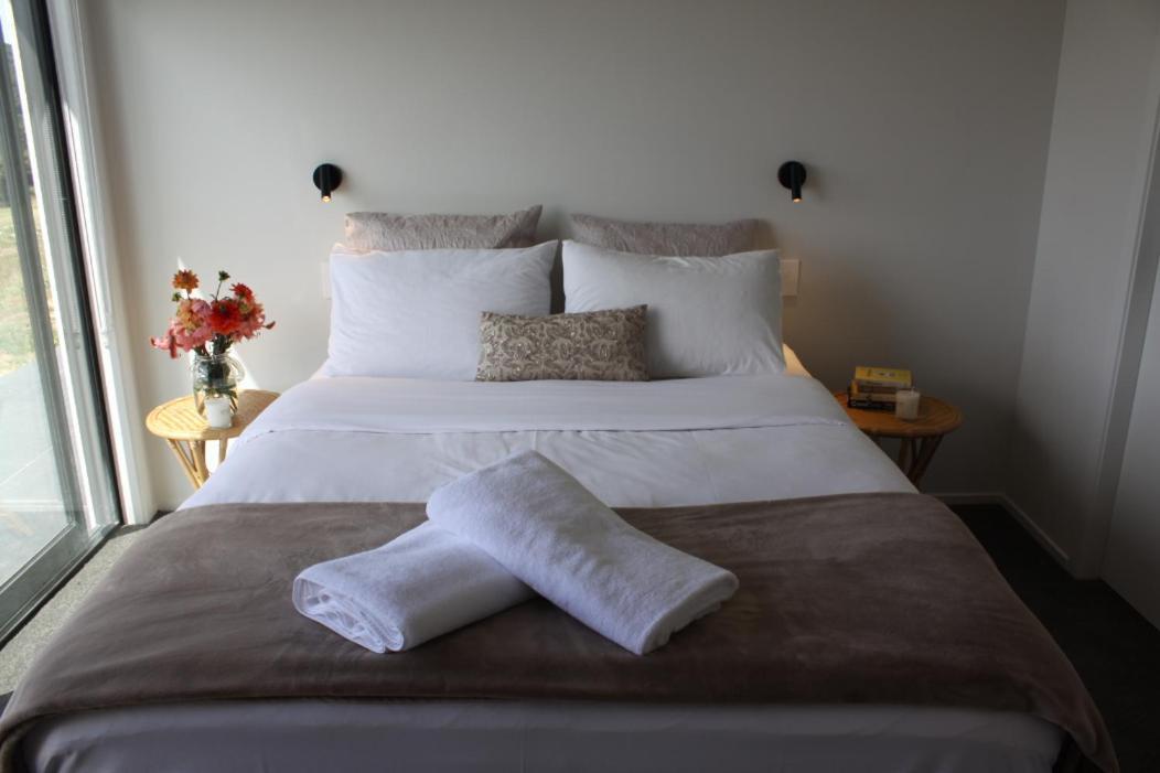 Waiheke Island Motel Ostend Екстериор снимка