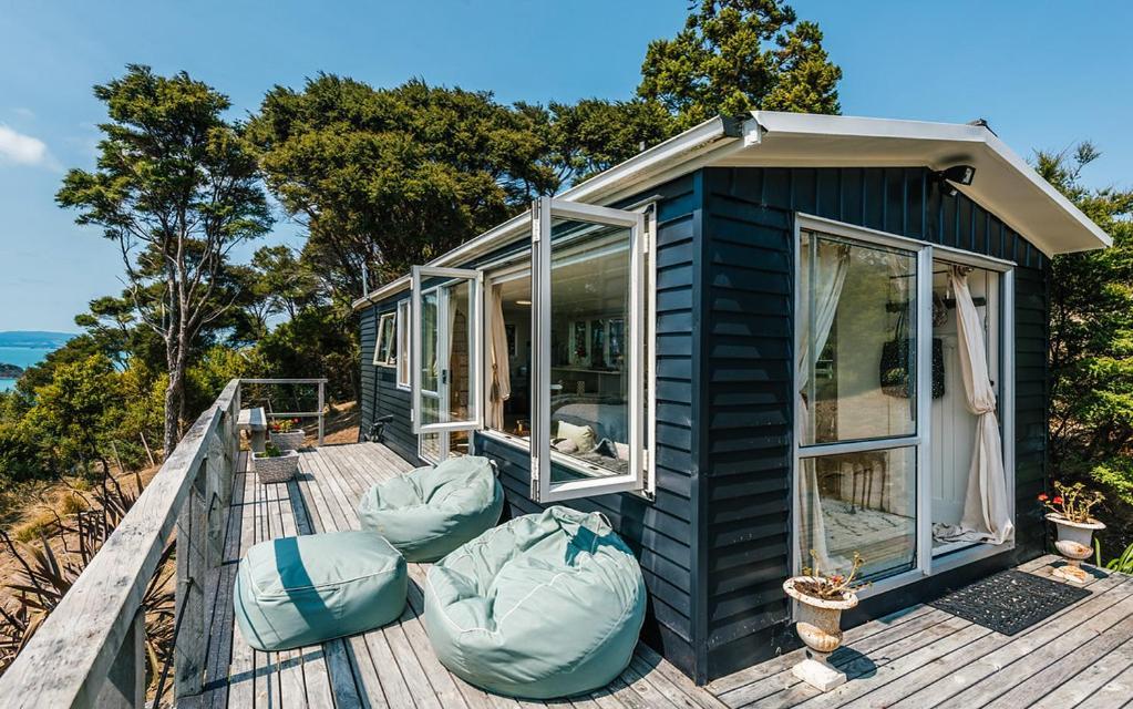 Waiheke Island Motel Ostend Екстериор снимка